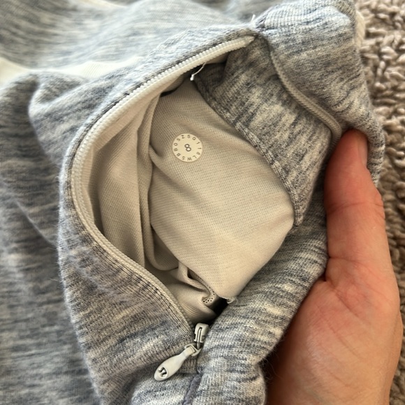 Lululemon joggers - Picture 4 of 7